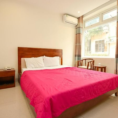 Oyo 1095 Ha Noi Vang Hotel Ханой Экстерьер фото